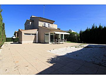 CG6129 Venta de casa con terraza en Campo Olivar (Godella)