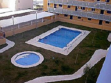 Imagen 1 Venta de piso con piscina en Daimús