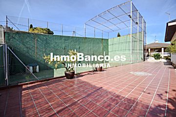 Imagen 1 Alquiler de casa con piscina en Chiva